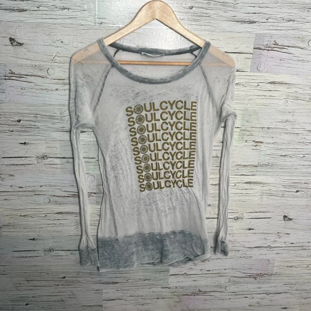 Soulcycle long  sleeve size medium gray